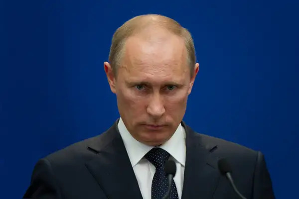Putin prohíbe invertir en empresas extranjeras